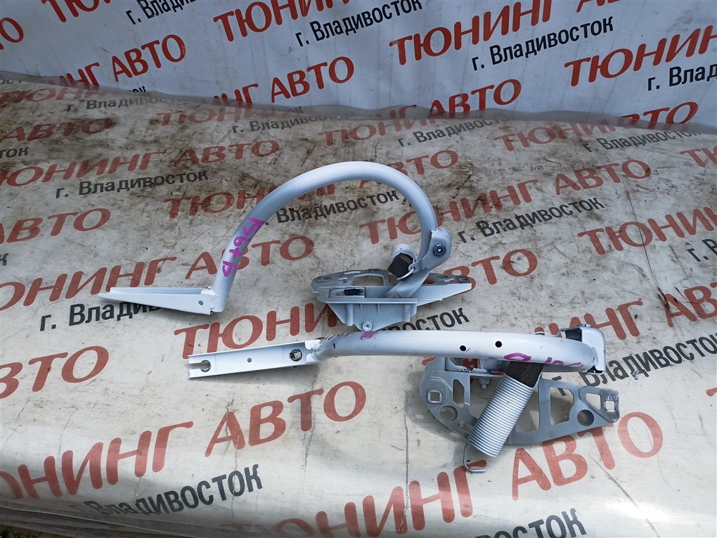 Петля крышки багажника Mercedes-Benz C-Class W205 M274DE20AL 2015 a2057500428 белый 149u 1567