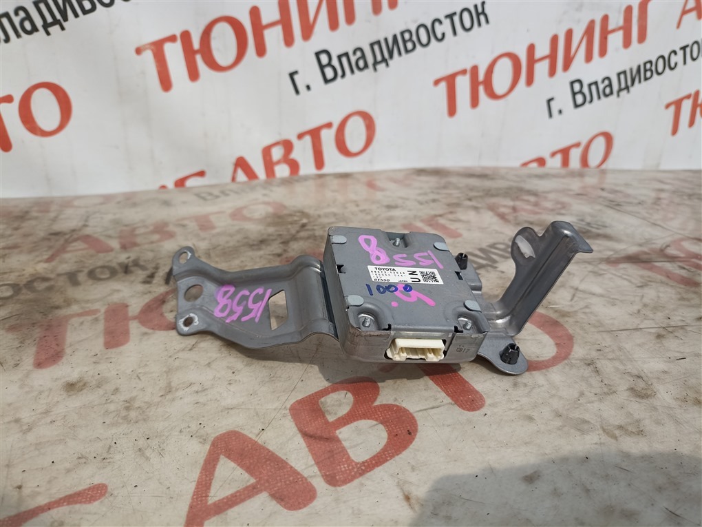Электронный блок Toyota Corolla Sport ZWE211H 2ZRFXE 2018 8657212040 1558 8657212040