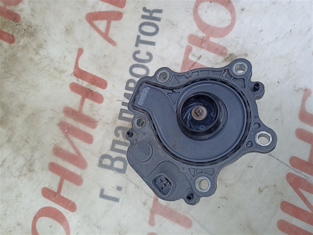Помпа TOYOTA COROLLA FIELDER NKE165 1NZ-FXE 2016 1565 (б/у)