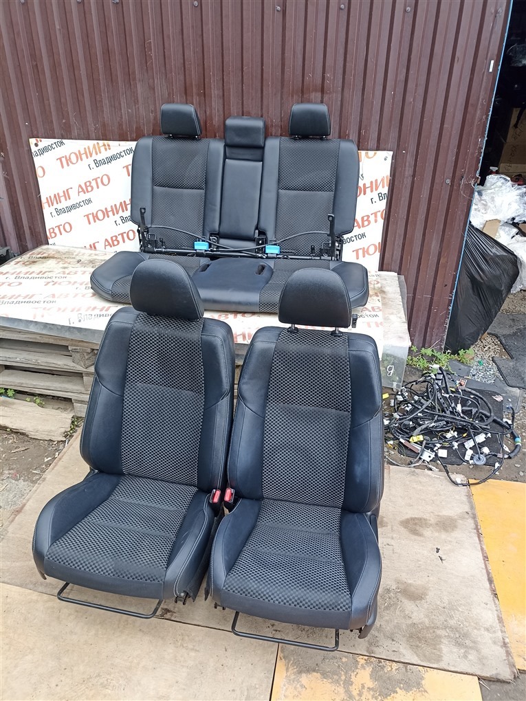 Сидение TOYOTA COROLLA FIELDER NKE165 1NZ-FXE 2016 1565 (б/у)
