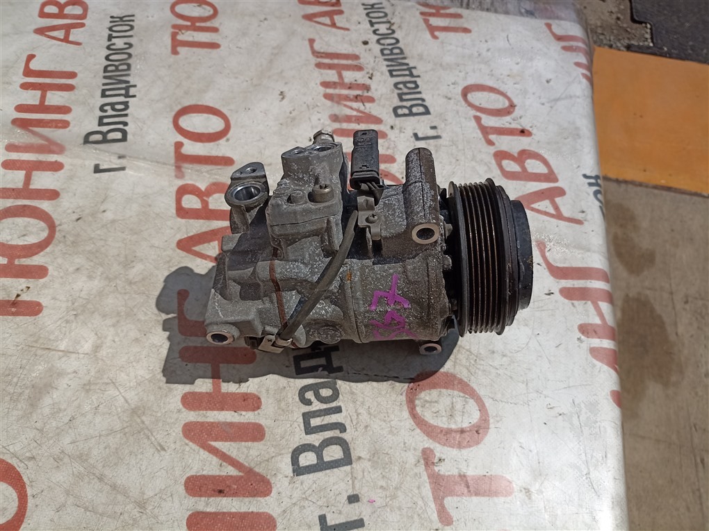 Компрессор кондиционера MERCEDES-BENZ C-Class W205 M274DE20AL 2015 a0008304400 1567 a0008304400 (б/у)