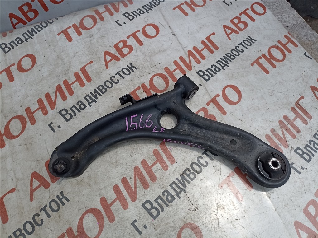 Рычаг HONDA SHUTTLE GP7 LEB 2016 передний левый 1566 (б/у)