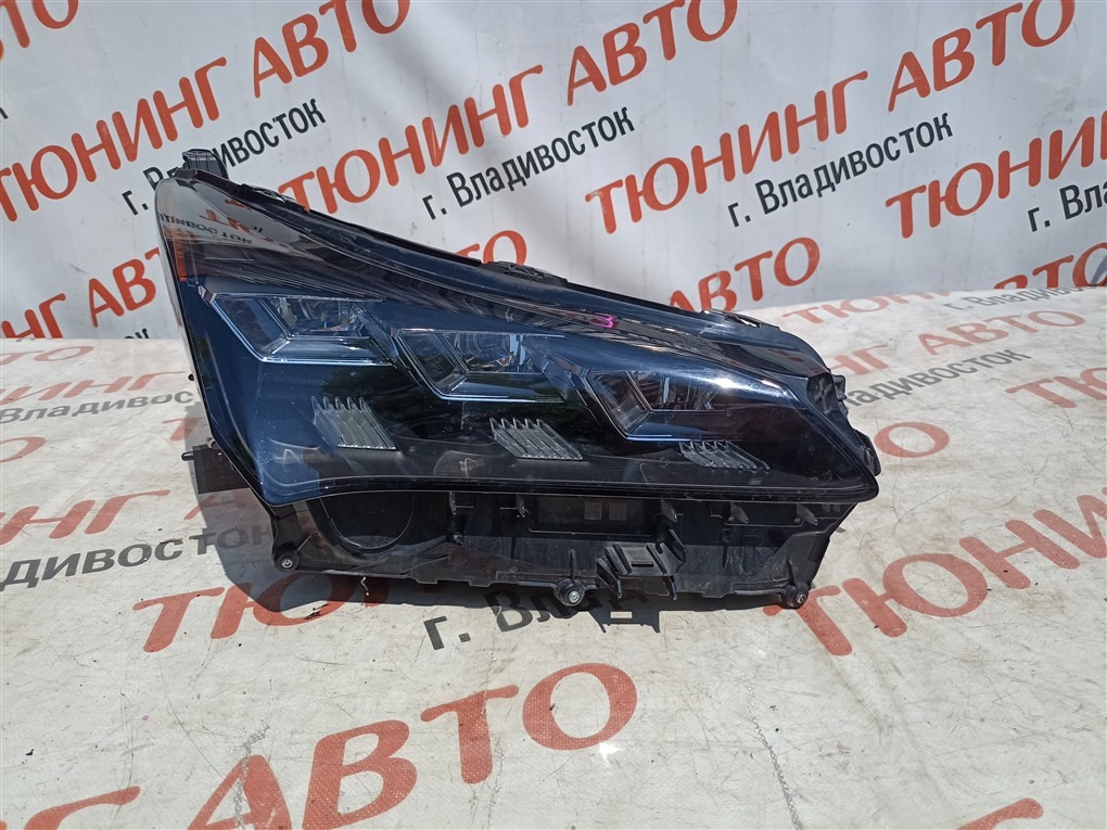 Фара LEXUS NX200t AGZ15 8AR-FTS 2015 правая 7817 1563 (б/у)