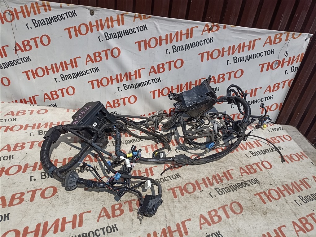 Коса под капот LEXUS NX200t AGZ15 8AR-FTS 2015 1563 (б/у)