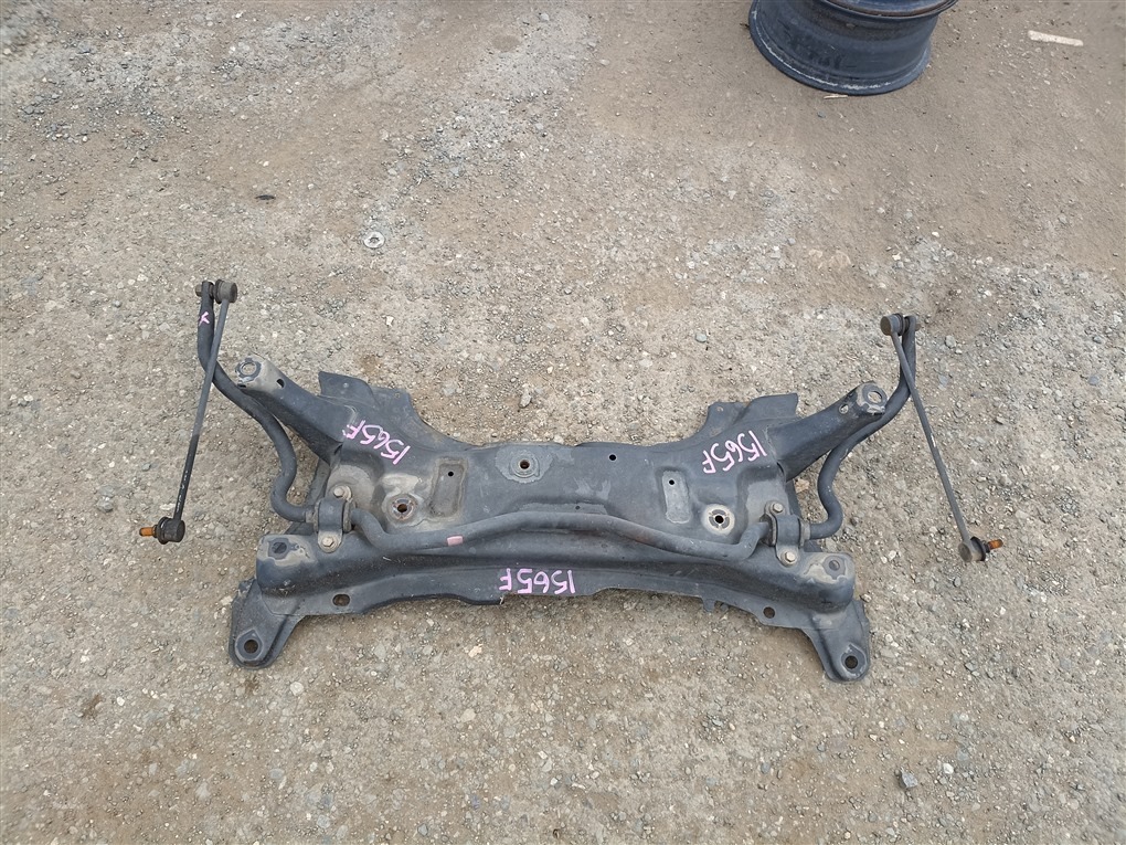Балка под двс TOYOTA COROLLA FIELDER NKE165 1NZ-FXE 2016 1565 (б/у)