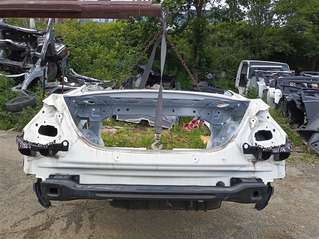 Rear cut MERCEDES-BENZ C-Class W205 M274DE20AL 2015 белый 149u 1567 (б/у)