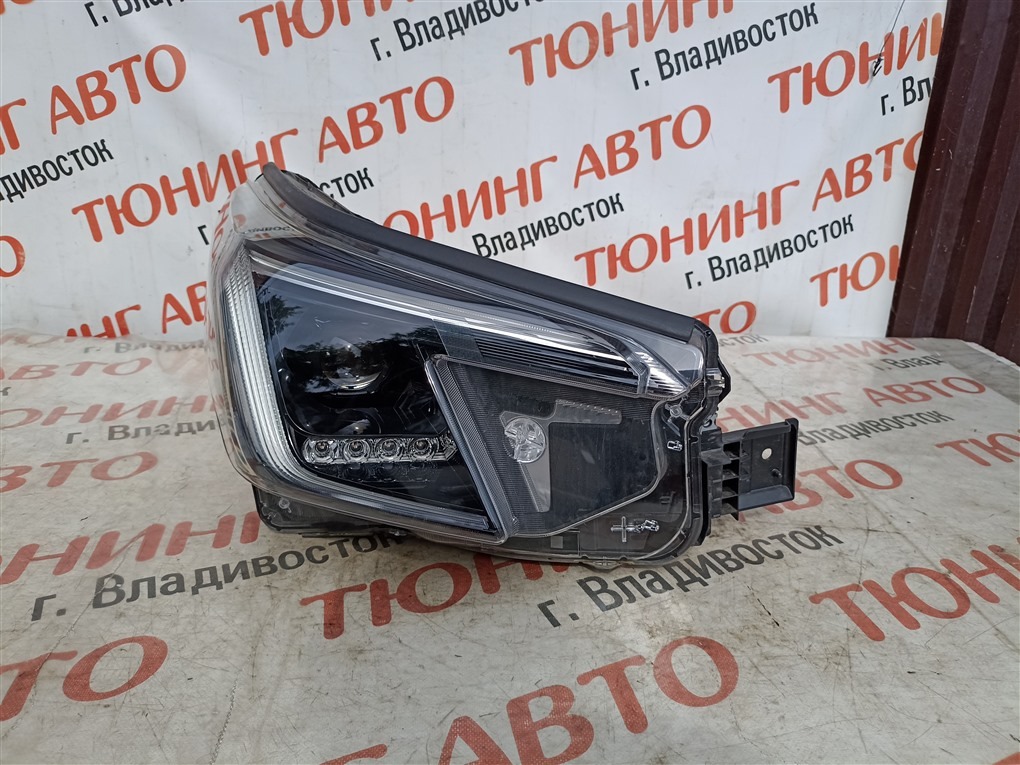 Фара SUBARU FORESTER SKE FB20 2022 правая 100-60465 1568 100-60465 (б/у)