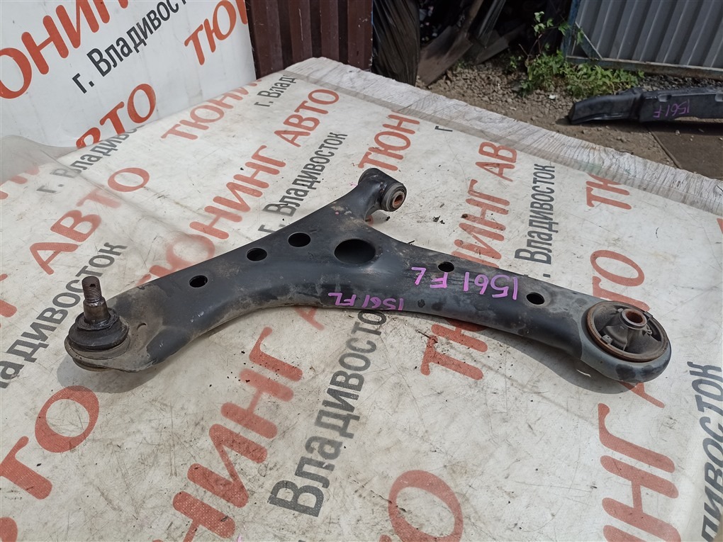 Рычаг TOYOTA VOXY ZRR80W 3ZR-FAE 2014 передний левый 1561 (б/у)