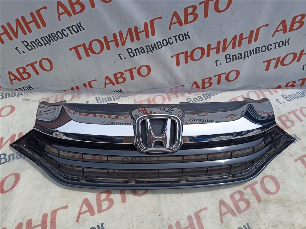 Решетка радиатора HONDA SHUTTLE GP7 LEB 2016 белый nh788p 1566 (б/у)