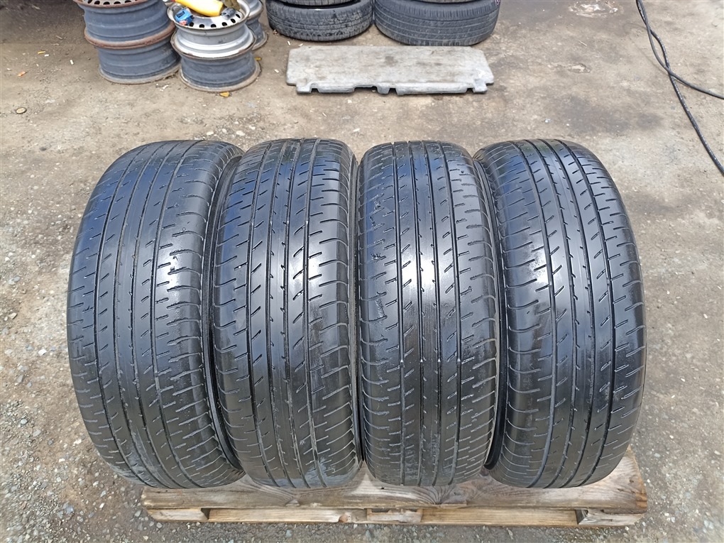 Шина летняя 225/60R17 Yokohama BluEarth E51