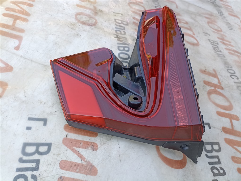 Стоп-вставка TOYOTA C-HR NGX50 8NR-FTS 2022 правая 10119 1529 (б/у) Стоп-вставка TOYOTA C-HR NGX50 8NR-FTS 2022 правая 10119 1529 (б/у)