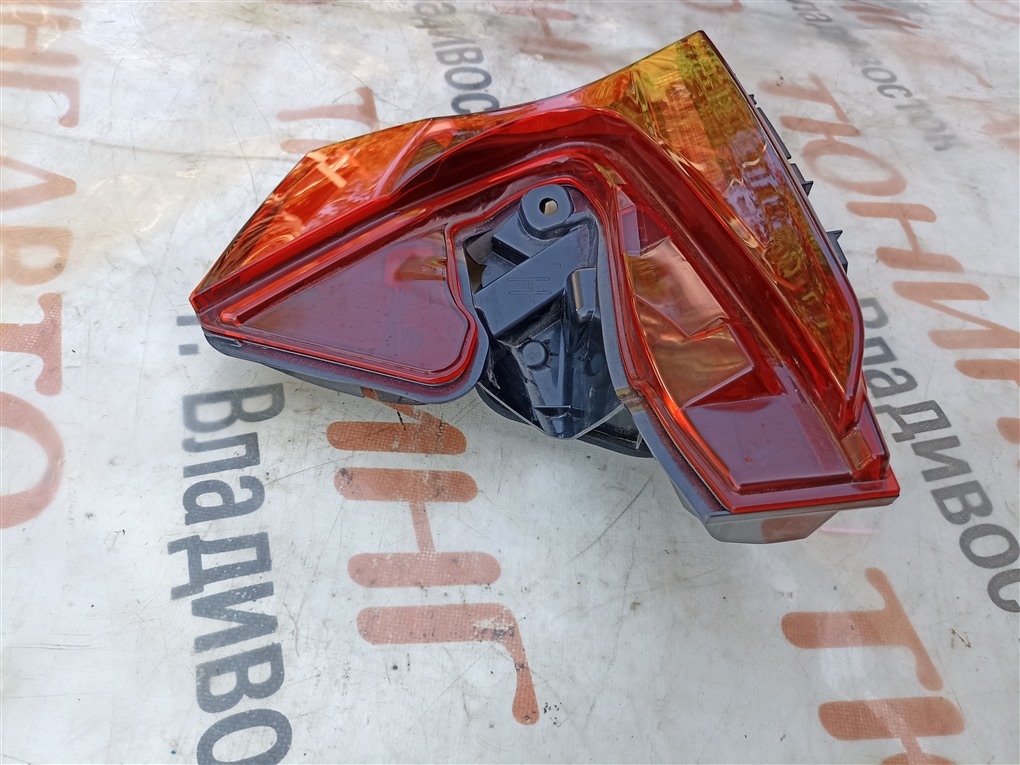 Стоп-вставка TOYOTA C-HR NGX50 8NR-FTS 2022 левая 10119 1529 (б/у) Стоп-вставка TOYOTA C-HR NGX50 8NR-FTS 2022 левая 10119 1529 (б/у)