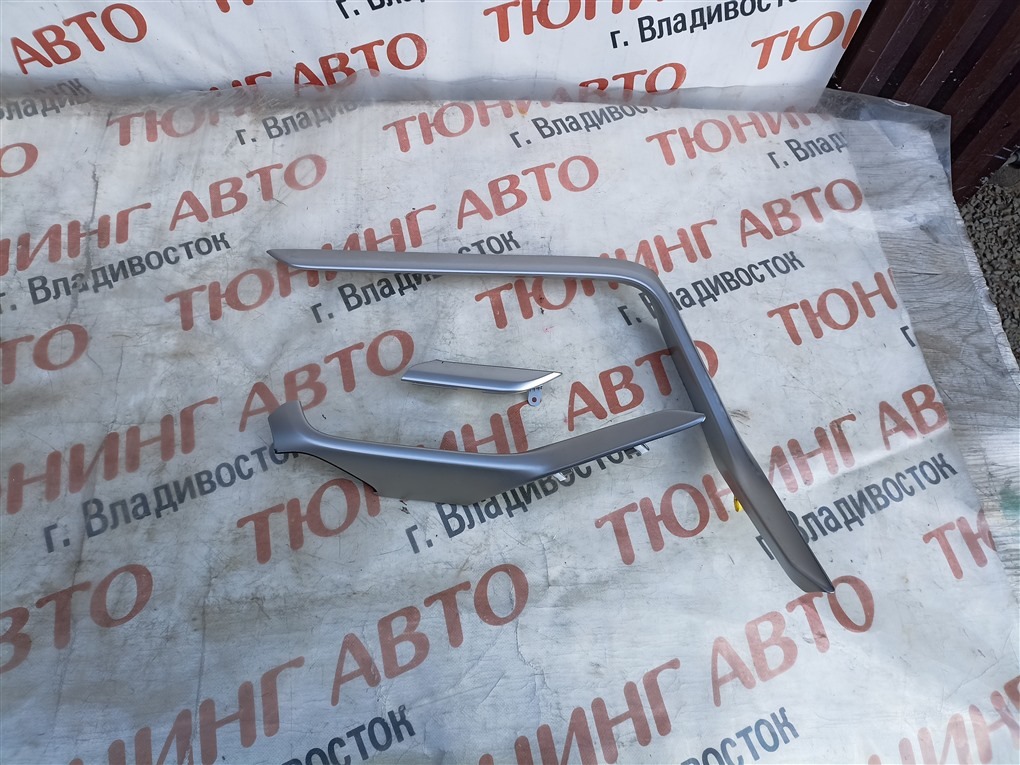 Накладка на торпедо MITSUBISHI ECLIPSE CROSS GK1W 4B40 2018 1532 (б/у)