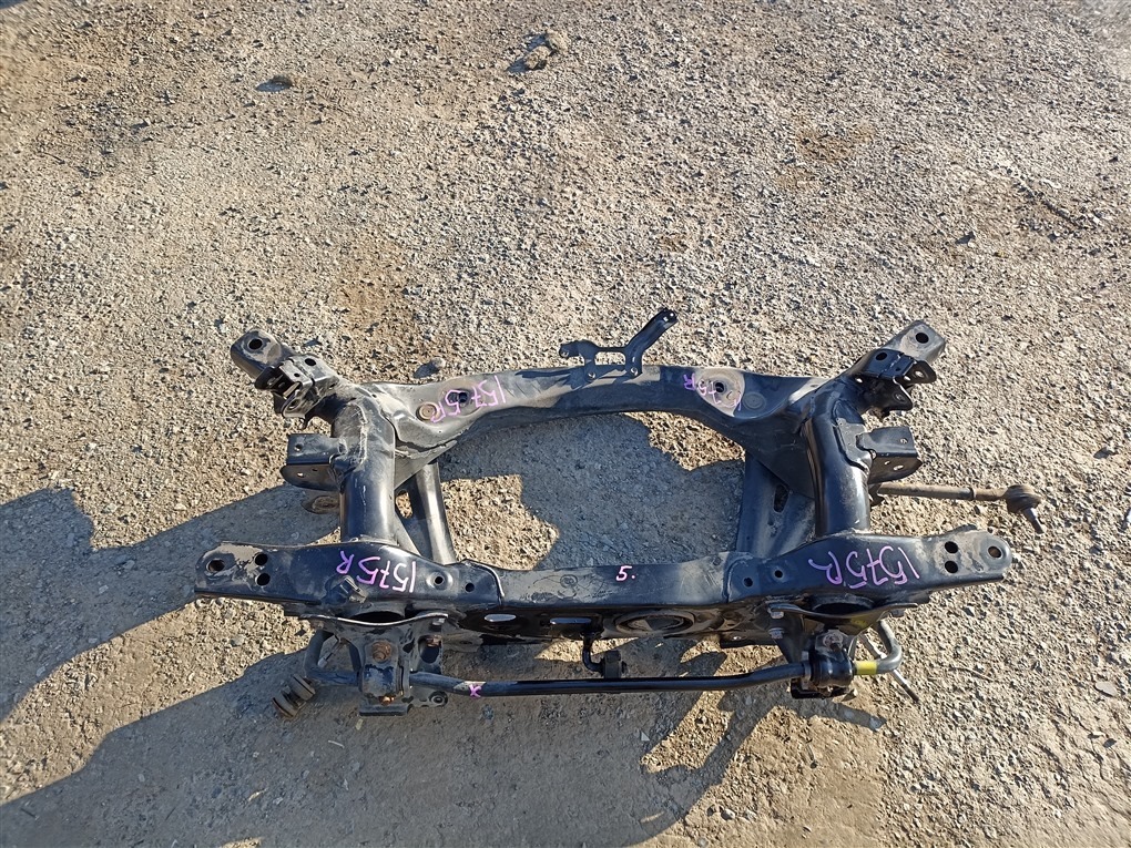 Балка подвески TOYOTA HARRIER AVU65 2AR-FXE 2014 задняя 1575 (б/у)