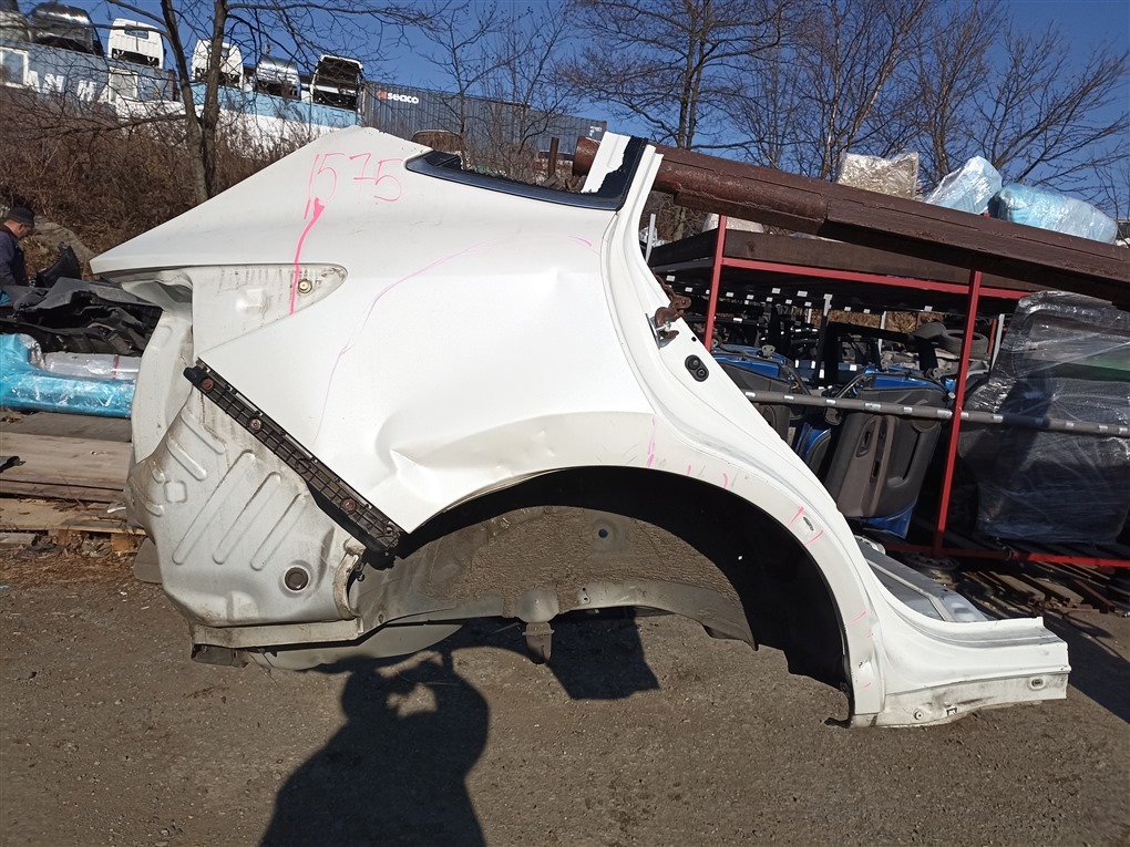 Крыло TOYOTA HARRIER AVU65 2AR-FXE 2014 заднее правое белый  070 1575 (б/у)