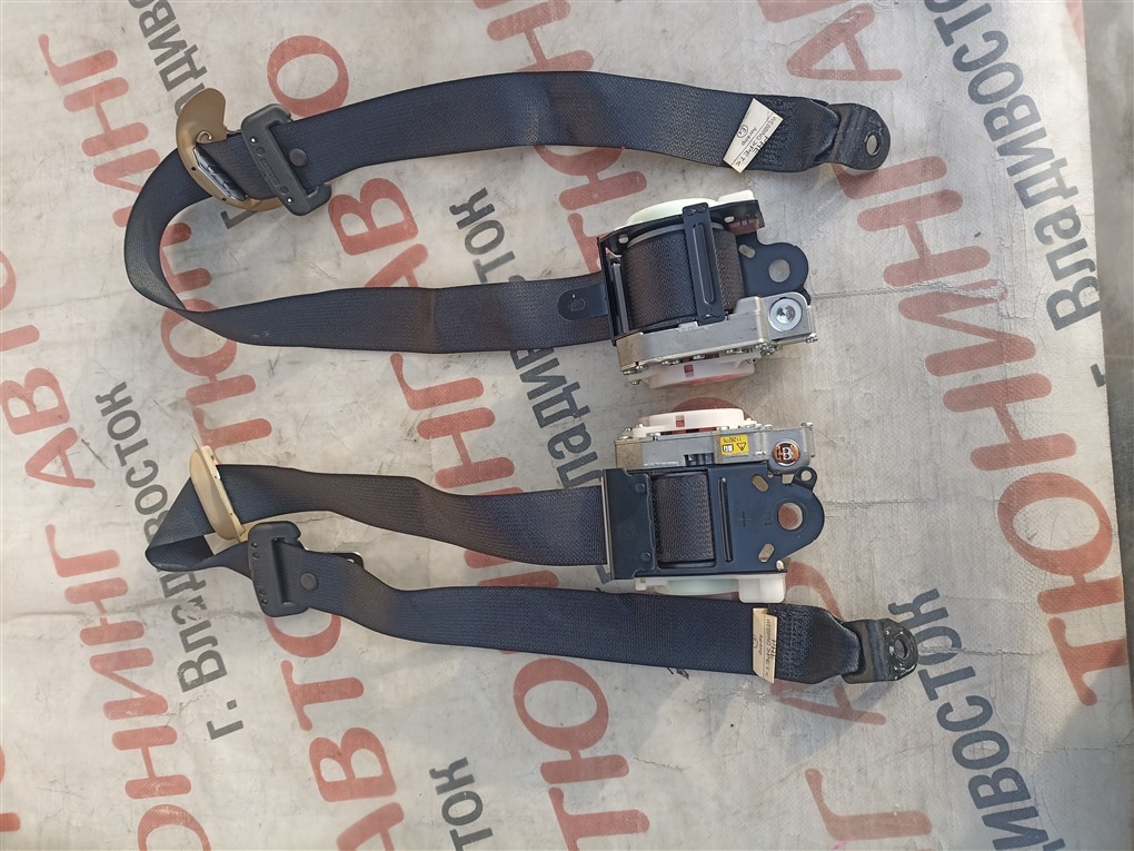 Ремень безопасности MITSUBISHI OUTLANDER GG2W 4B11 2016 задний правый 1573 (б/у)