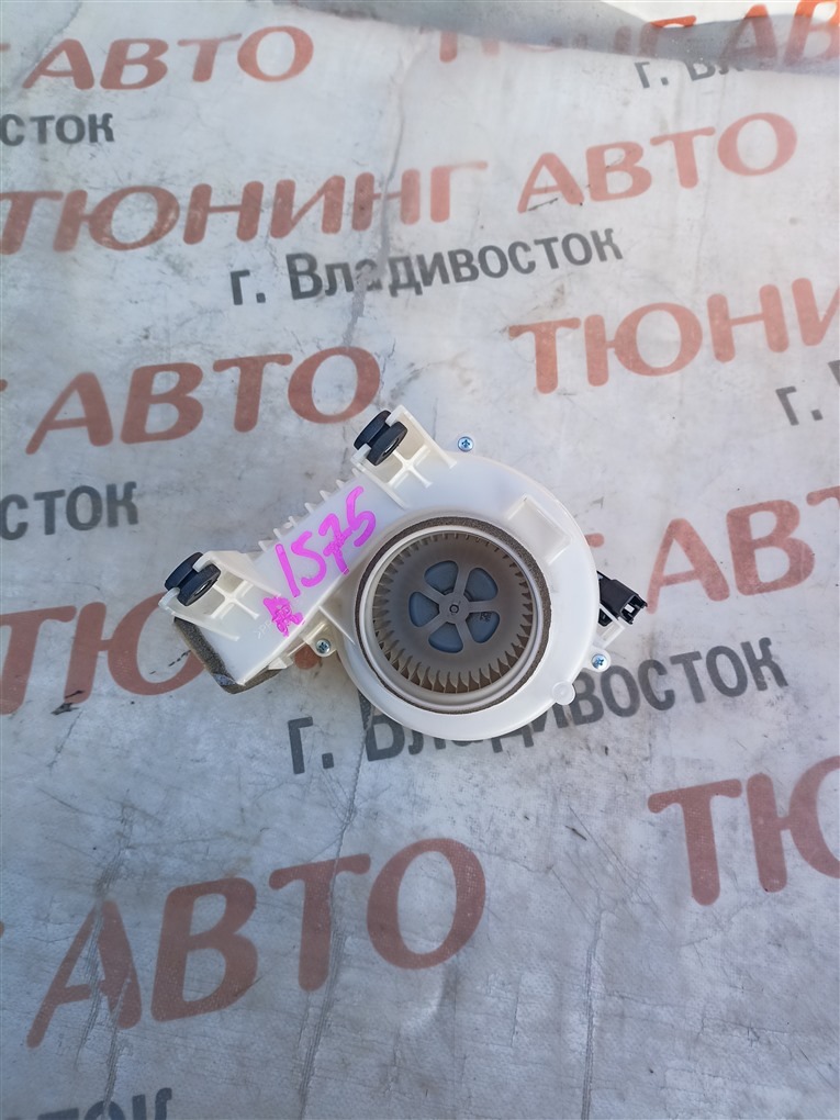 Мотор охлаждения батареи TOYOTA HARRIER AVU65 2AR-FXE 2014 правый g923048070 1575 g923048070 (б/у)