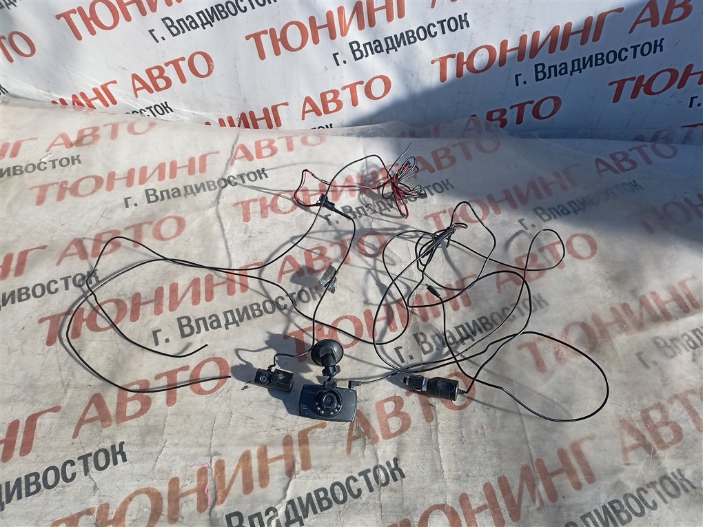 Видеорегистратор TOYOTA PRIUS ZVW50 2ZR-FXE 2017 1574 (б/у)