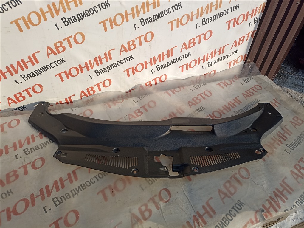 Накладка на телевизор LEXUS RX200T AGL25 8AR-FTS 2015 1577 (б/у)