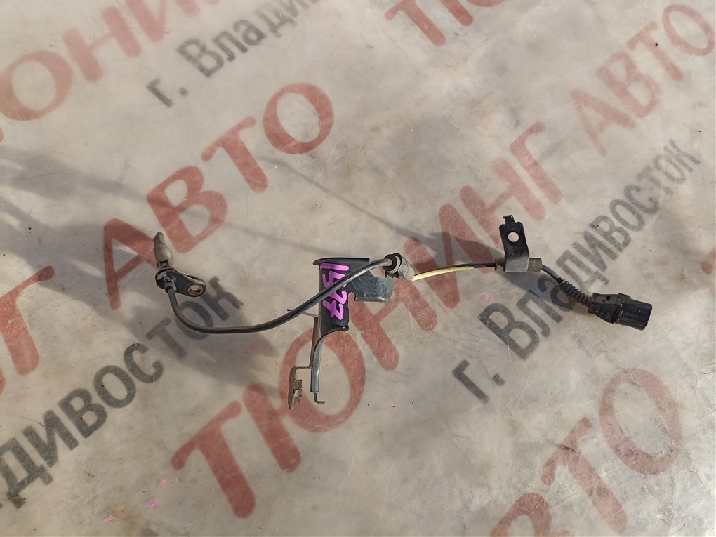 Датчик abs LEXUS RX200T AGL25 8AR-FTS 2015 задний правый 1577 (б/у)