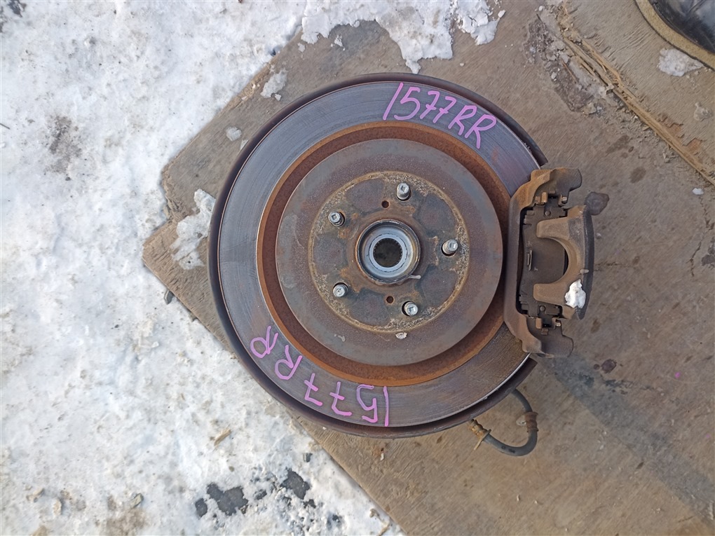 Ступица LEXUS RX200T AGL25 8AR-FTS 2015 задняя правая 1577 (б/у)