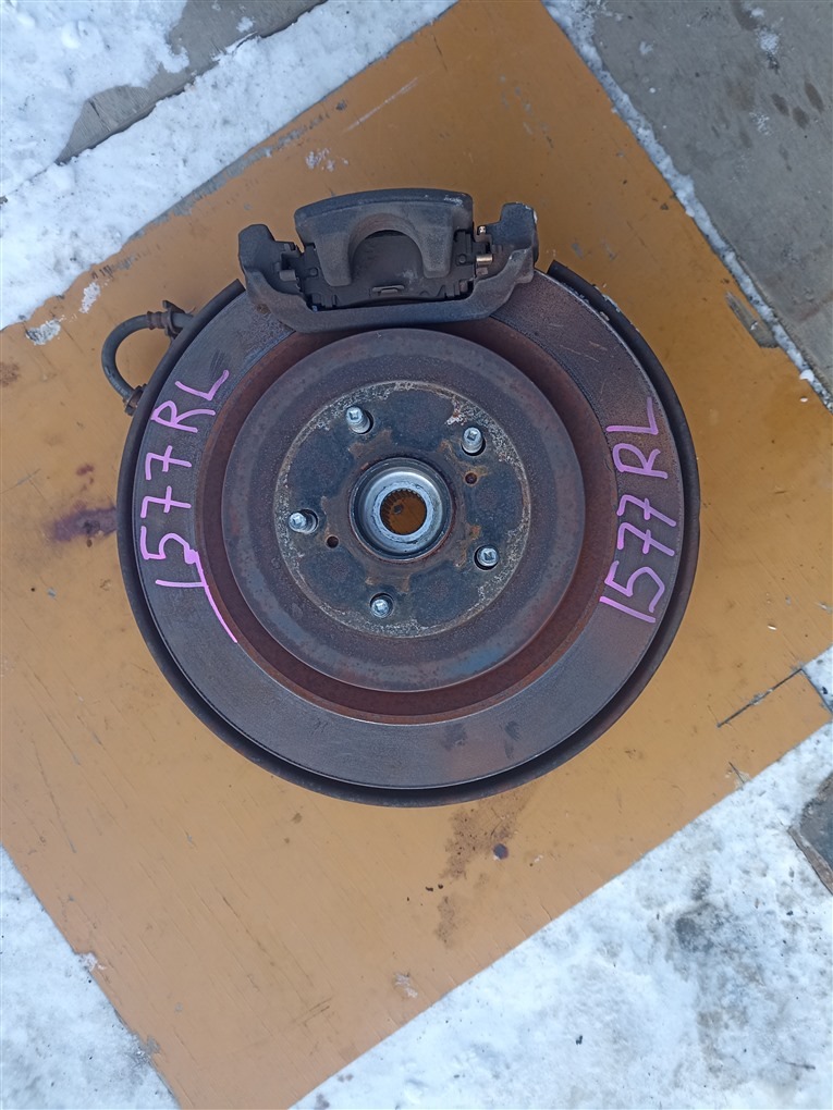 Ступица LEXUS RX200T AGL25 8AR-FTS 2015 задняя левая 1577 (б/у)