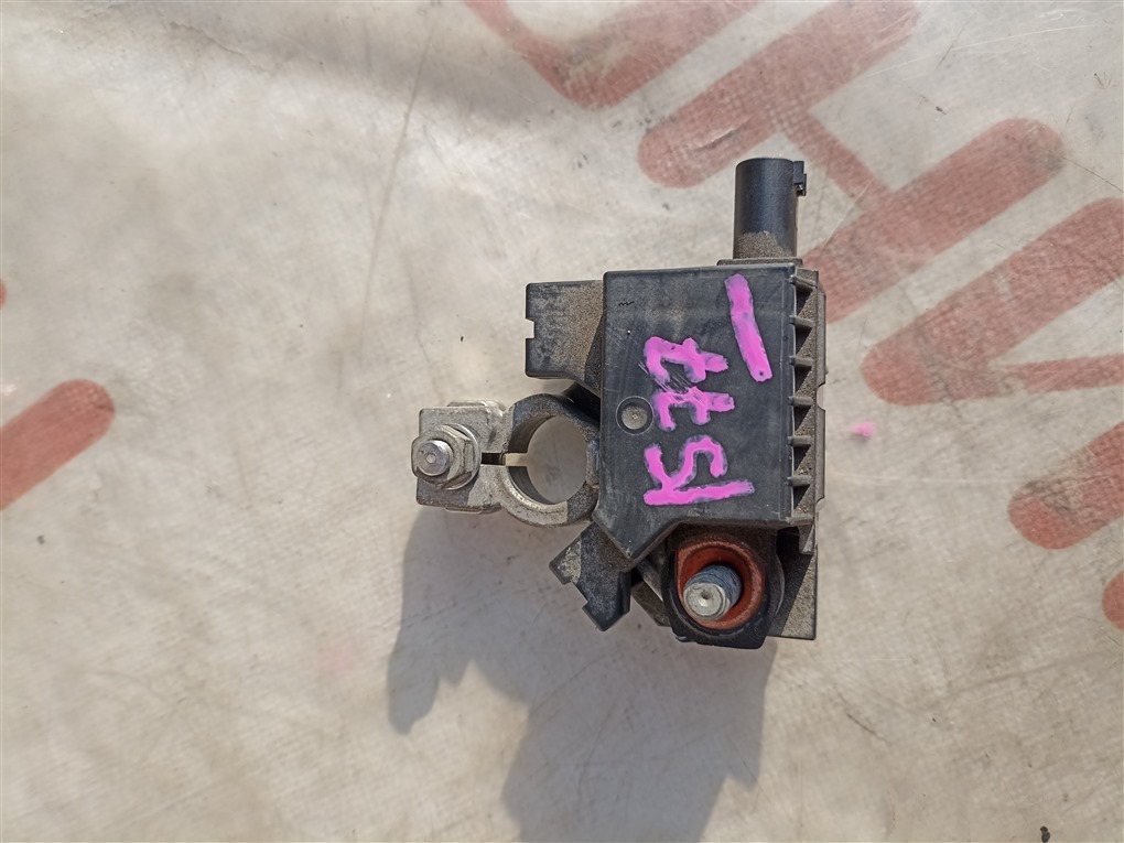 Клемма LEXUS RX200T AGL25 8AR-FTS 2015 1577 (б/у)