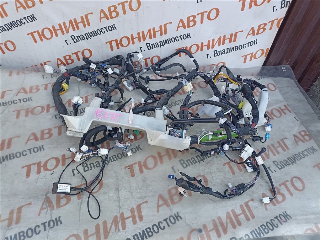 Коса под торпеду LEXUS RX200T AGL25W 8AR-FTS 2015 1577 (б/у)