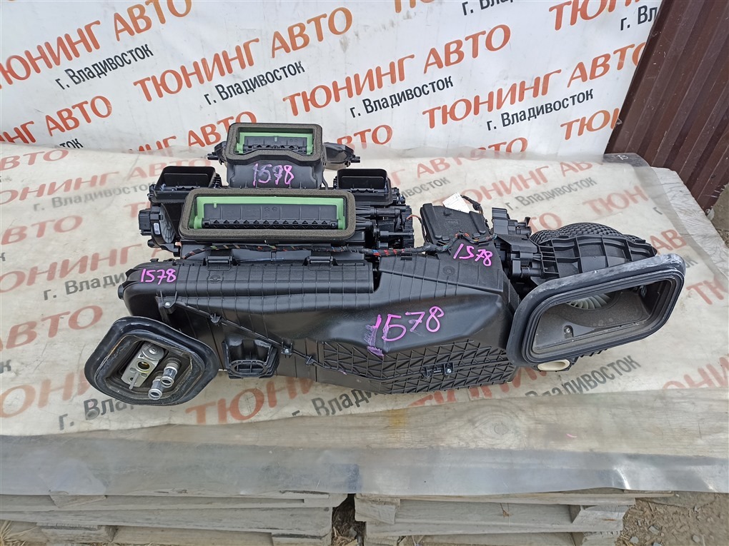 Печка салона MERCEDES-BENZ C-CLASS W205 M274DE20AL 2015 a2058300660 1578 a2058300660 (б/у)