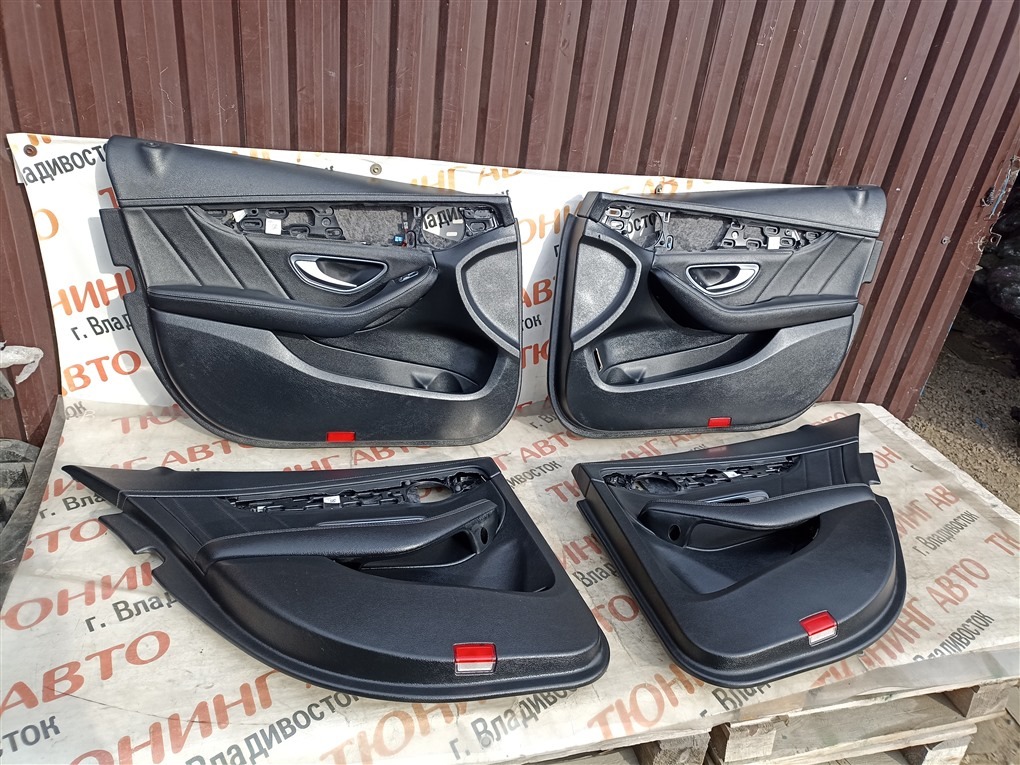 Обшивка дверей MERCEDES-BENZ C-CLASS W205 M274DE20AL 2015 1578 (б/у)