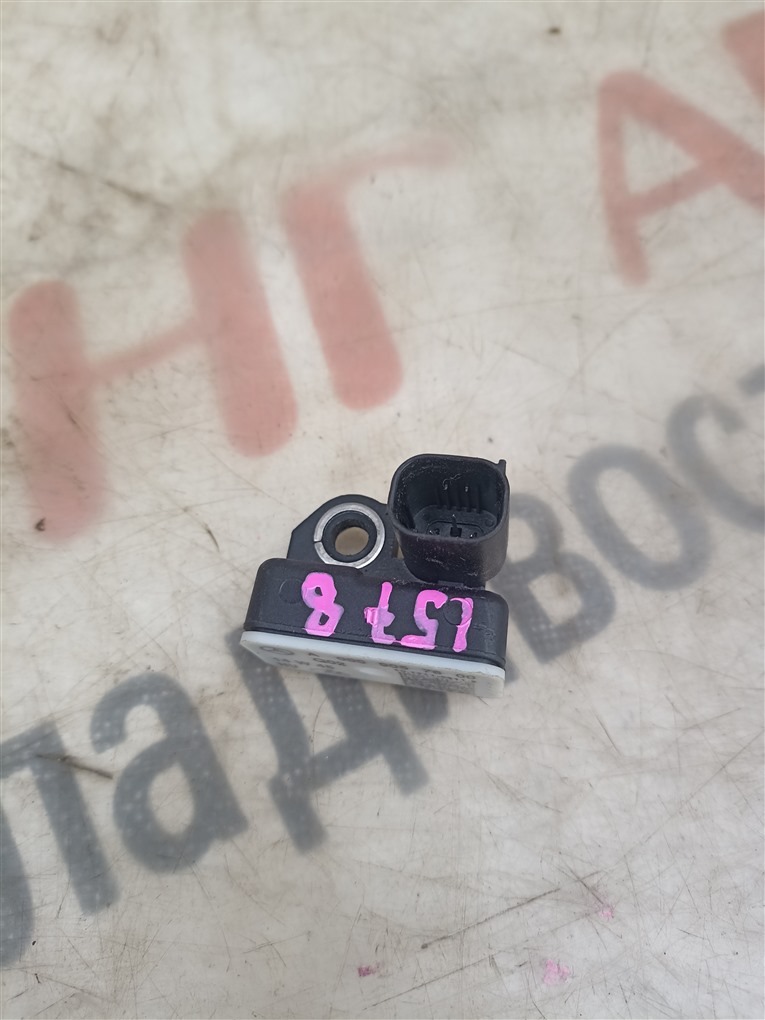Датчик airbag MERCEDES-BENZ C-CLASS W205 M274DE20AL 2015 a0009057600 1578 a0009057600 (б/у)