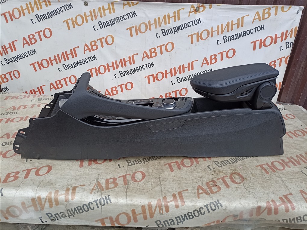 Подлокотник BMW X1 F48 B47C20A 2018 1581 (б/у)