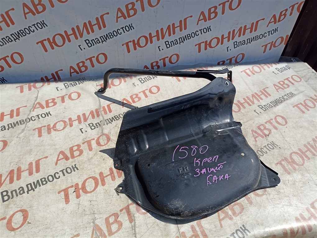 Защита топливного бака HONDA CR-V RT6 LFB 2019 1580 (б/у)