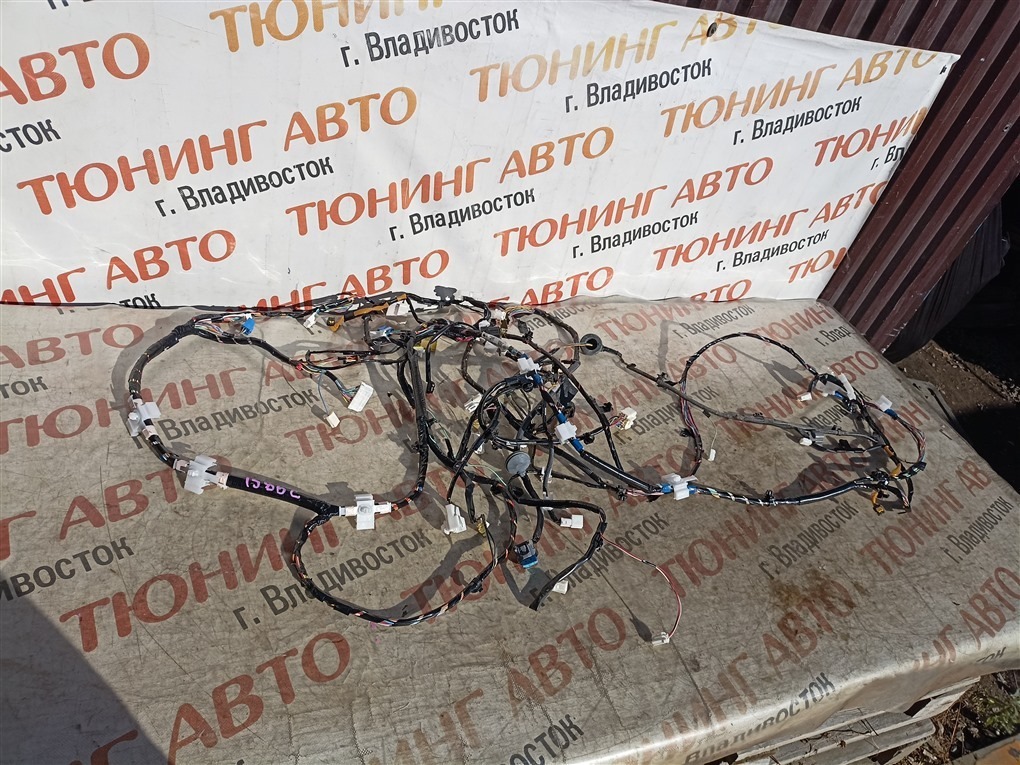 Коса салона MITSUBISHI RVR GA4W 4J10 2017 1586 (б/у)