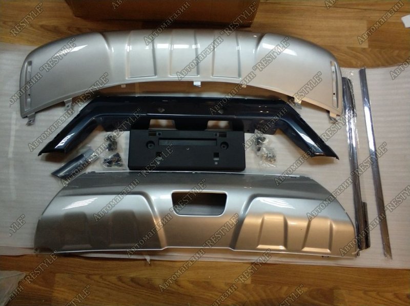 Накладка на бампер Nissan X-trail 2013-2017 32 38E8r994-238 новая