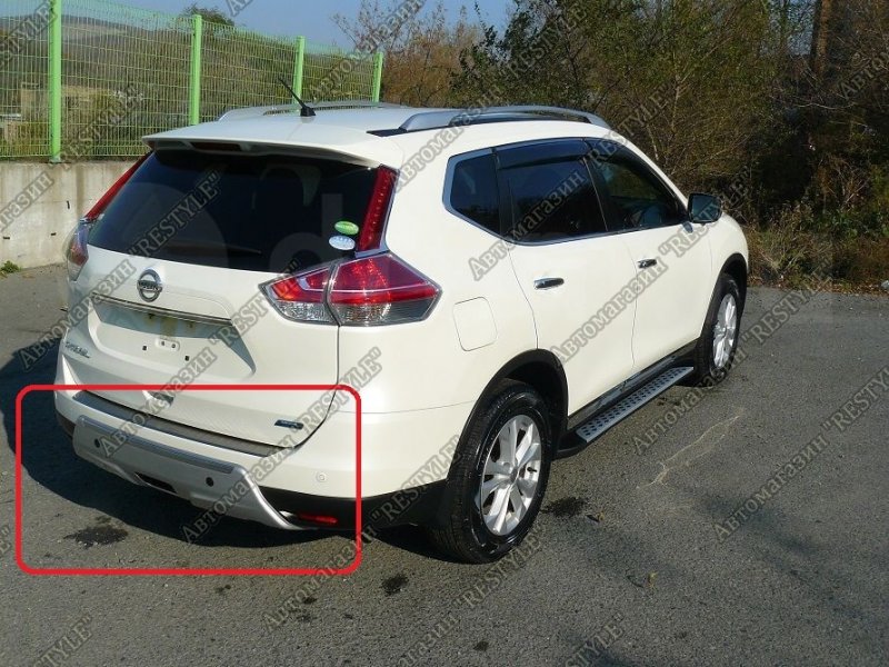 Накладка на бампер Nissan X-trail 32