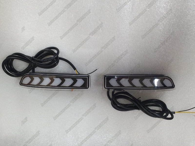 Фонари в задний бампер задние Toyota RAV4 2005-2012 ACA30 98W954-380 новая