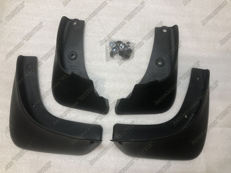 Брызговики Nissan Note 2012-2017 E12 48E8r954-251 новая