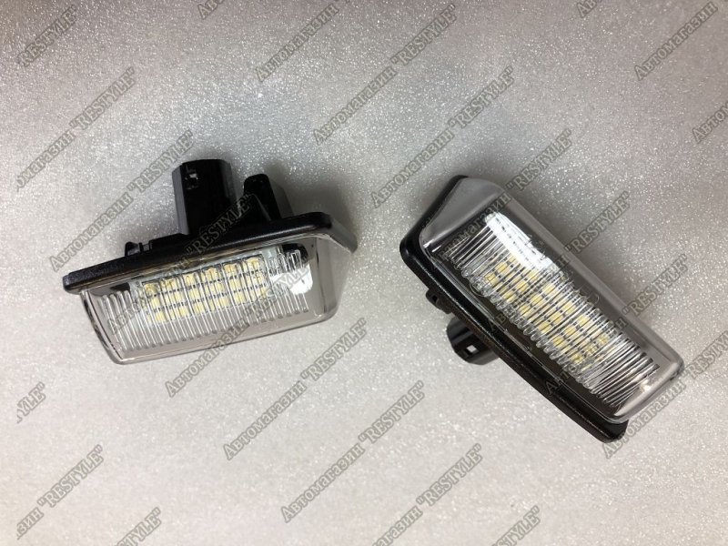 Запчасть подсветка номера задняя Toyota Crown 2003-2008 180 98E8r954-139 новая Подсветка номера задняя Toyota Crown 2003-2008 180 98E8r954-139 новая