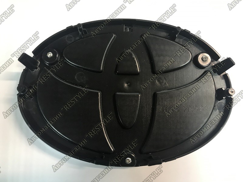 Эмблема решетки радиатора Toyota Prado 150 2017-2021 Tundra 2013-2019 Land Cruiser 200