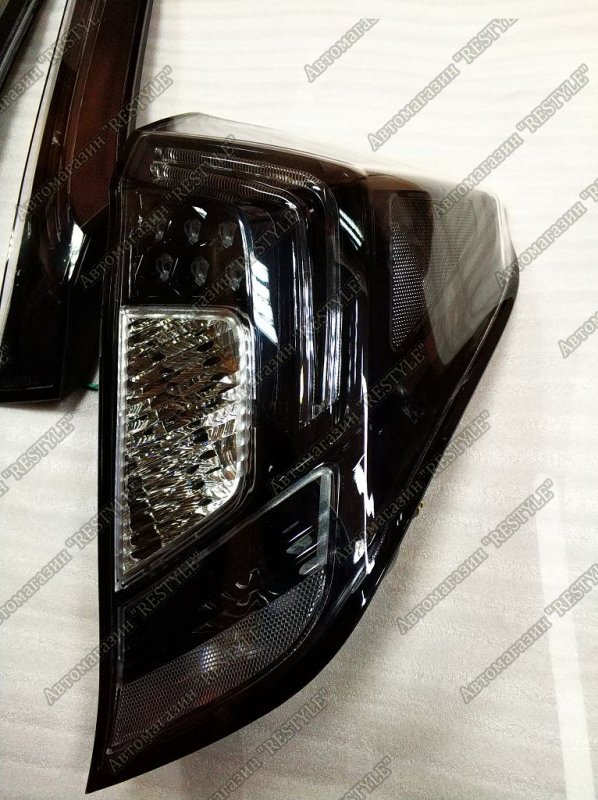 Стопы (задние фонари) задние FIT 2013-2019 GK