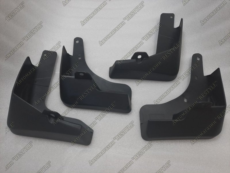Брызговики Nissan X-trail 32 897XNIS895 новая