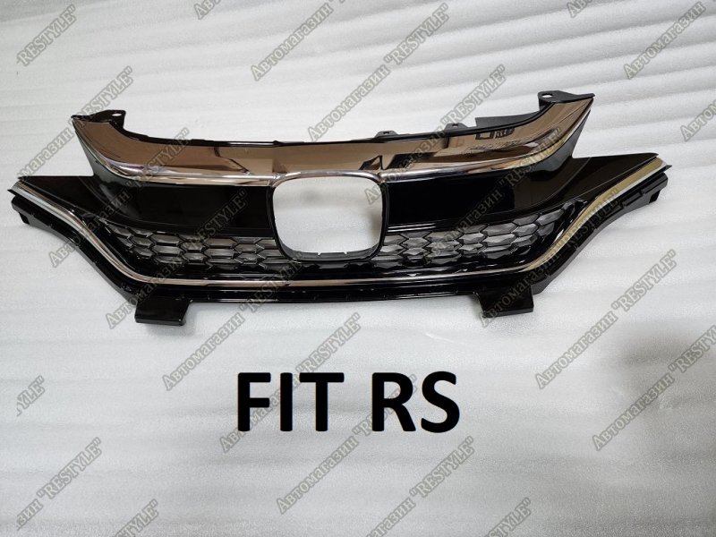Запчасть решетка радиатора передняя Honda fit 2013-2019 GK 71121-T5R-A50 новая Решетка радиатора передняя Honda fit 2013-2019 GK 71121-T5R-A50 новая