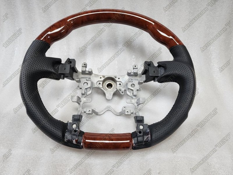 Запчасть руль Toyota prius 30 895er62 новая Руль Toyota prius 30 895er62 новая