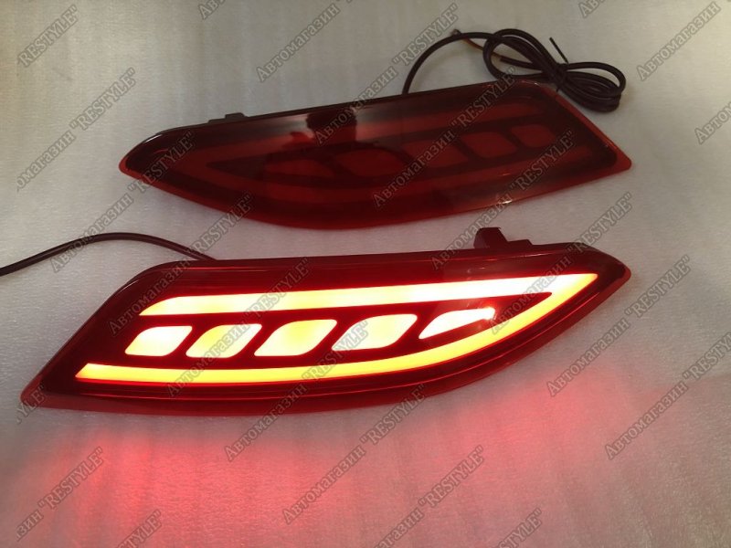 Запчасть фонари в задний бампер задние hond Vezel 3215-98WD2 новая Фонари в задний бампер задние hond Vezel 3215-98WD2 новая