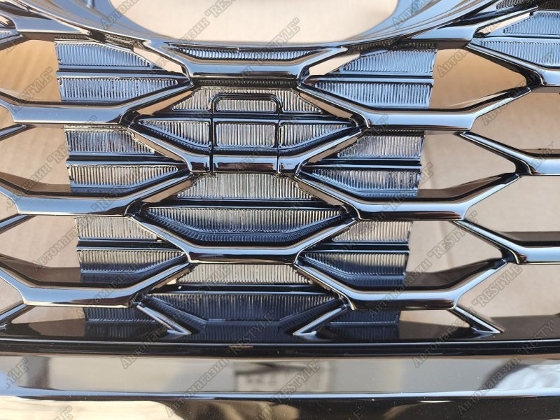 Решетка радиатора передняя Forester 2018-2021 SK