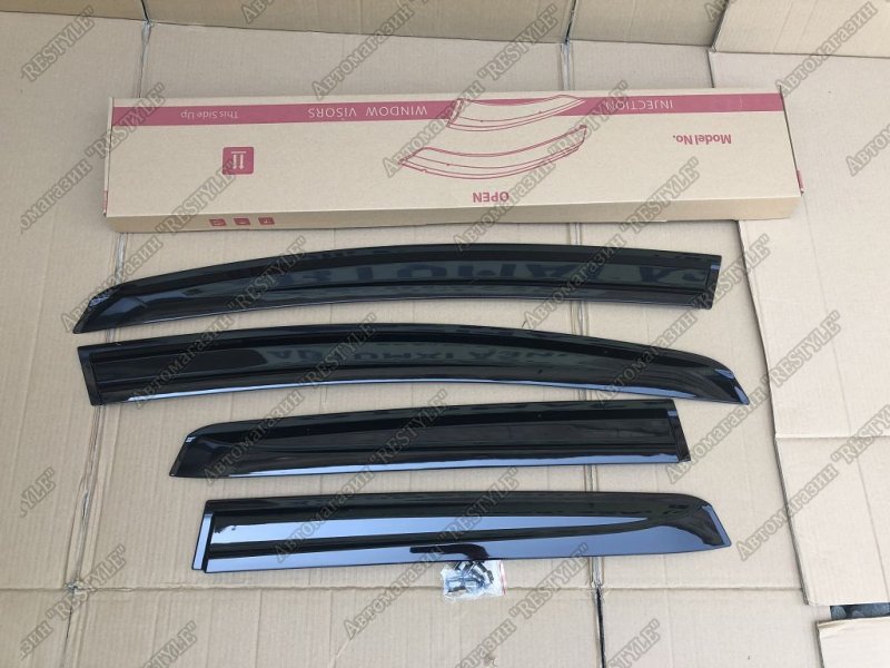 Ветровики Honda fit 2013-2020 новая