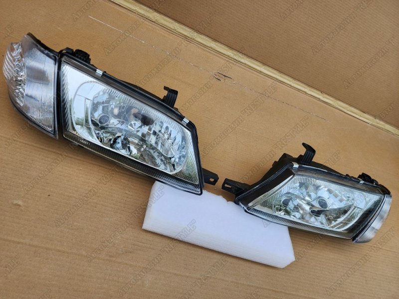 Запчасть фары передние nissan Wingroad 1999-2008 TYJ-02-0031 новая Фары передние nissan Wingroad 1999-2008 TYJ-02-0031 новая