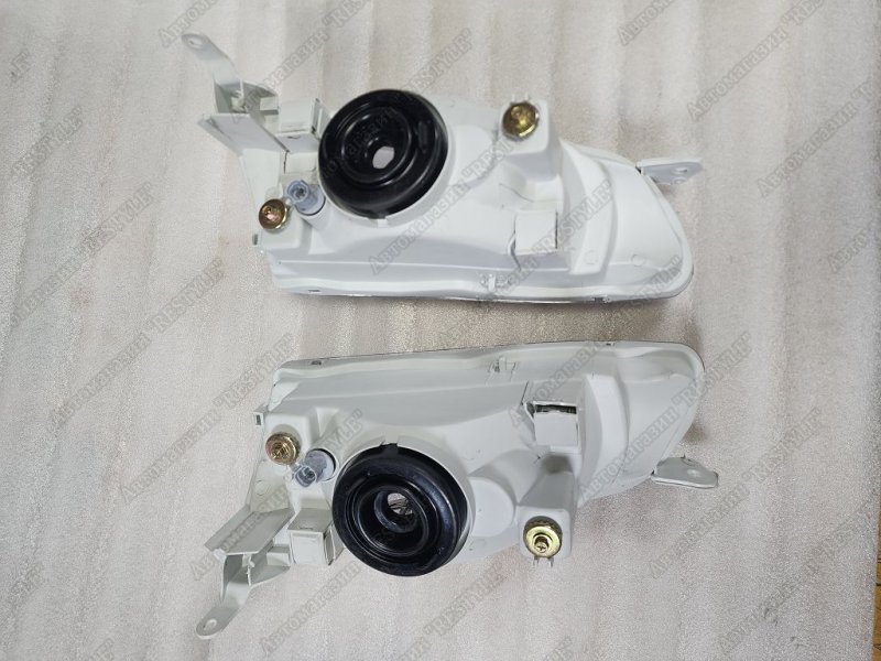 Фары передние Sprinter 1997-2000 110