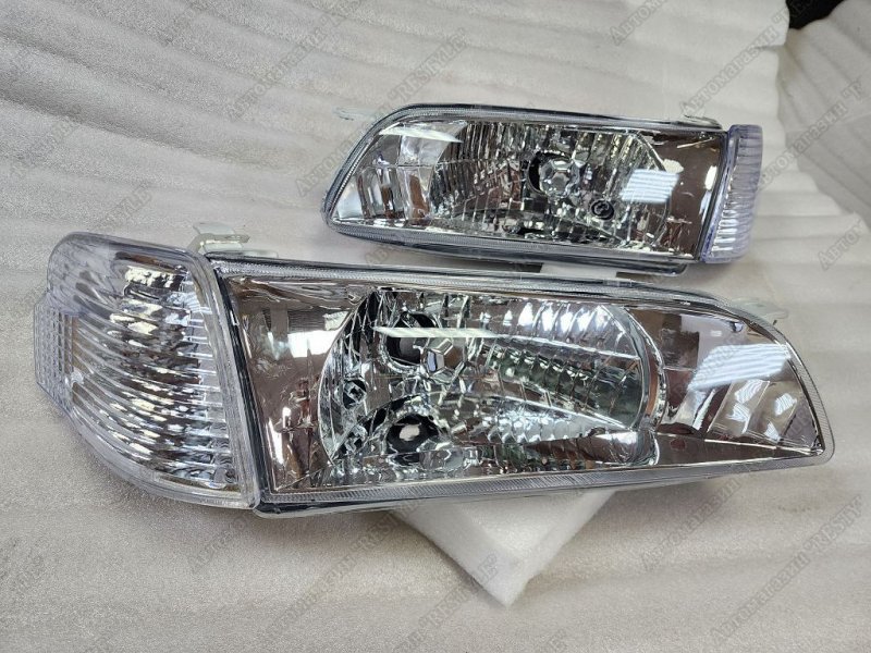Фары передние Sprinter 1997-2000 110